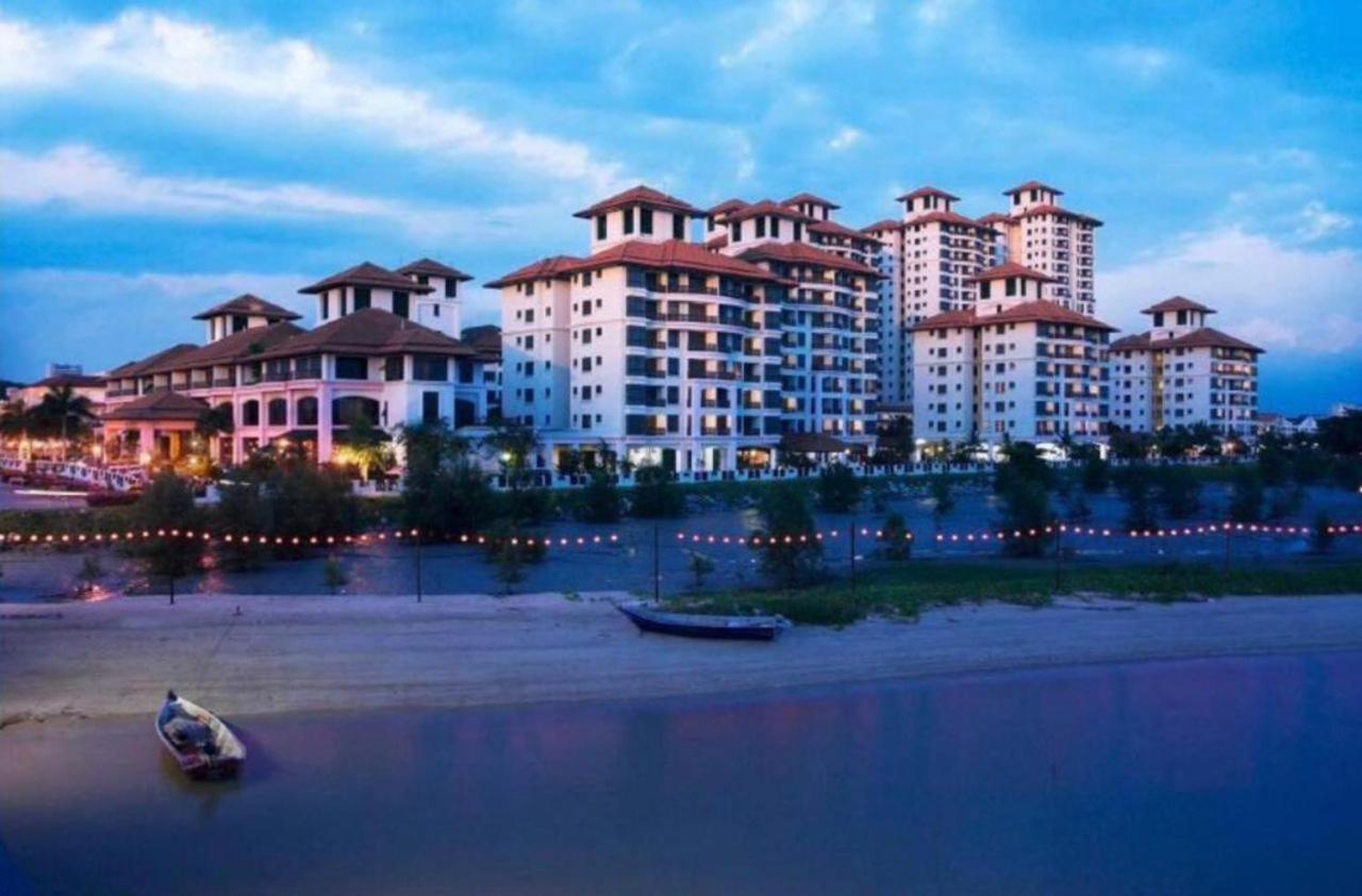 Instay Leisure Mahkota With Sea/Pool View Malacca Exterior photo